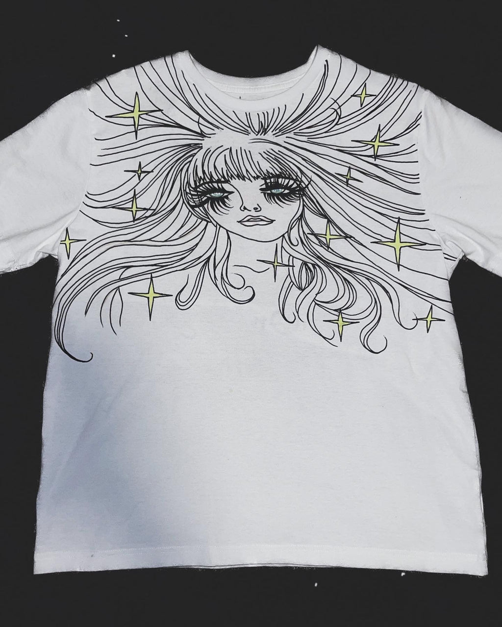 Stars in Her Eyes Tee